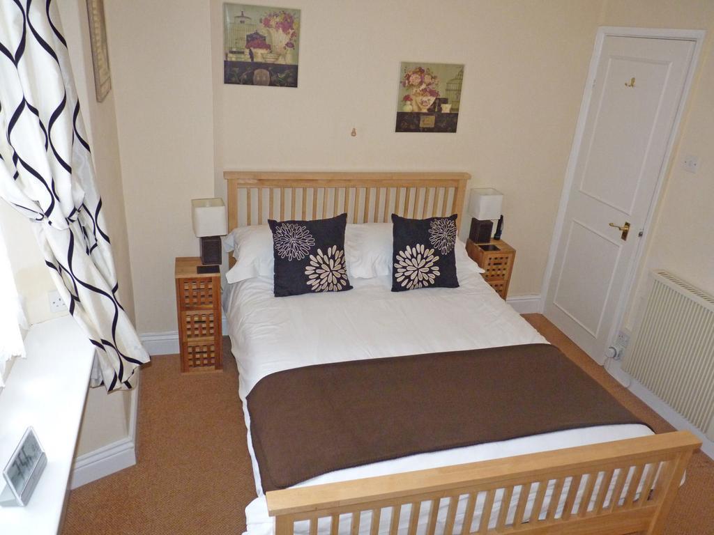 Town Mills Bed & Breakfast Dulverton Oda fotoğraf